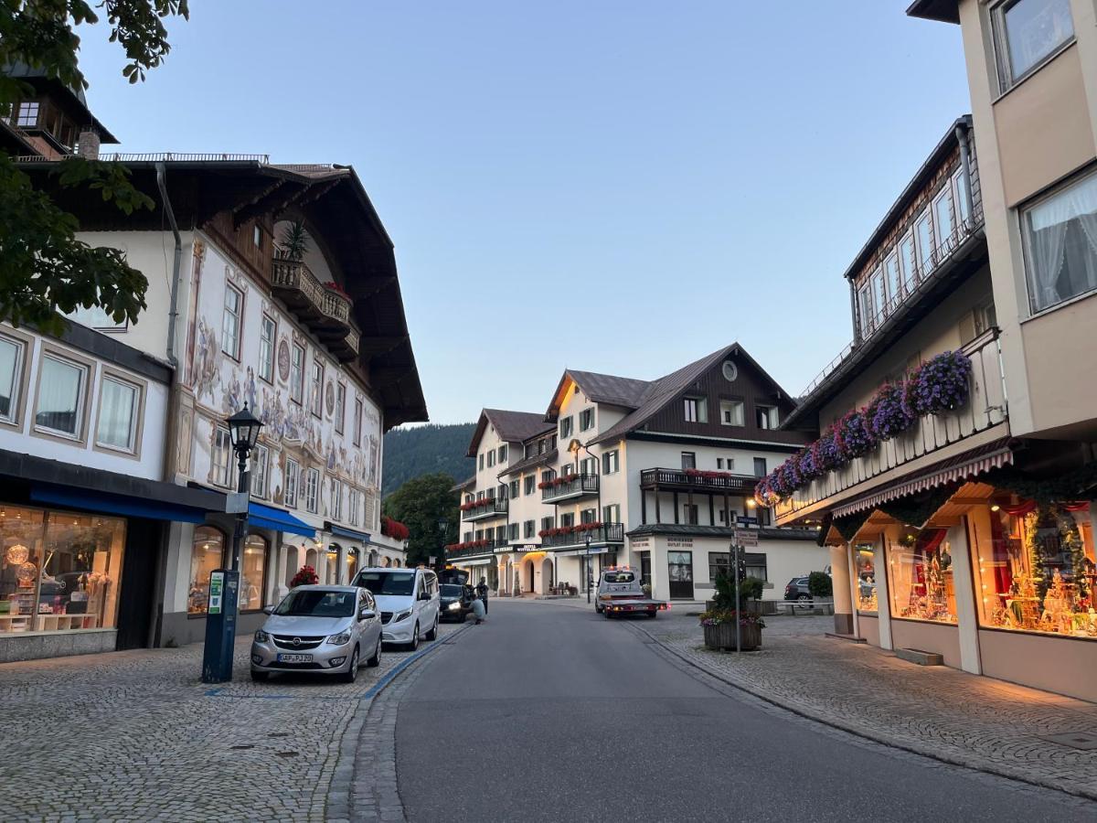 Alpina Haus Lägenhet Oberammergau Exteriör bild