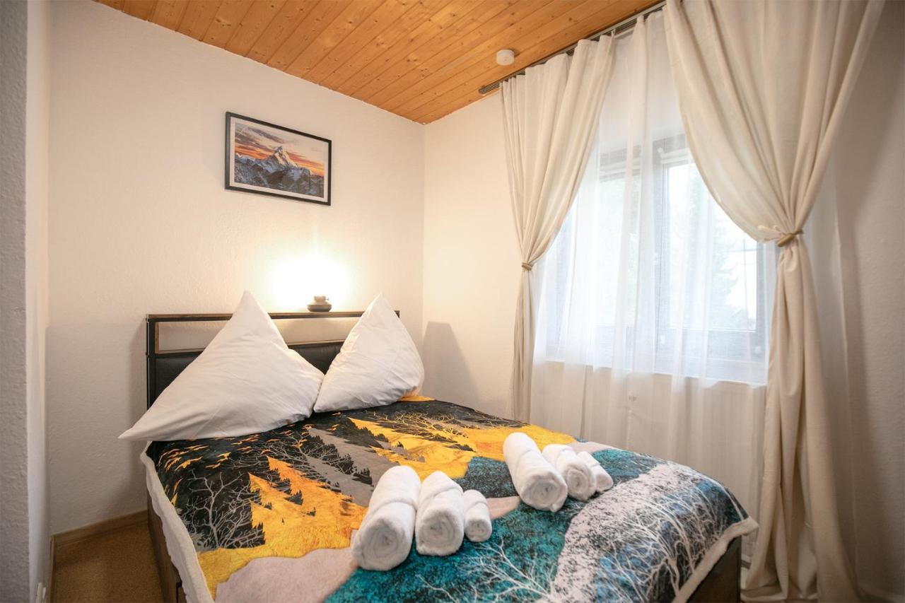 Alpina Haus Lägenhet Oberammergau Exteriör bild